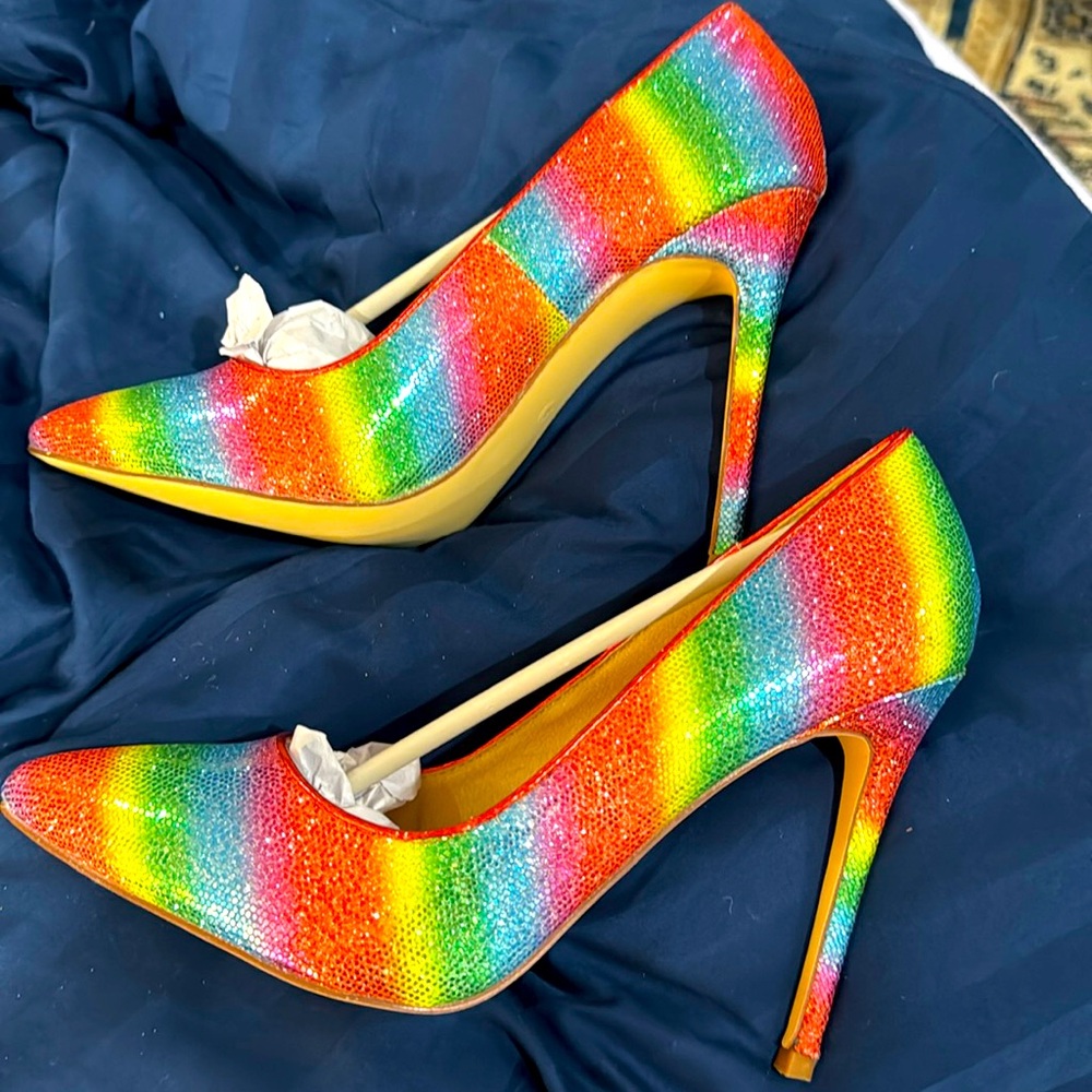 BNIB Rainbow Sparkle Party Pointy Toe Heels Size 9"